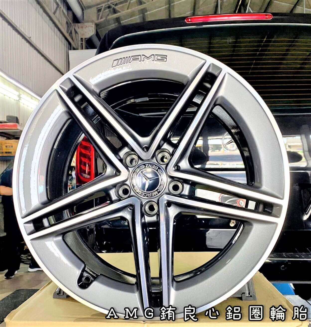 Benz V250D車主升級更換CLA45 AMG 19大框胎一套的第10張圖片