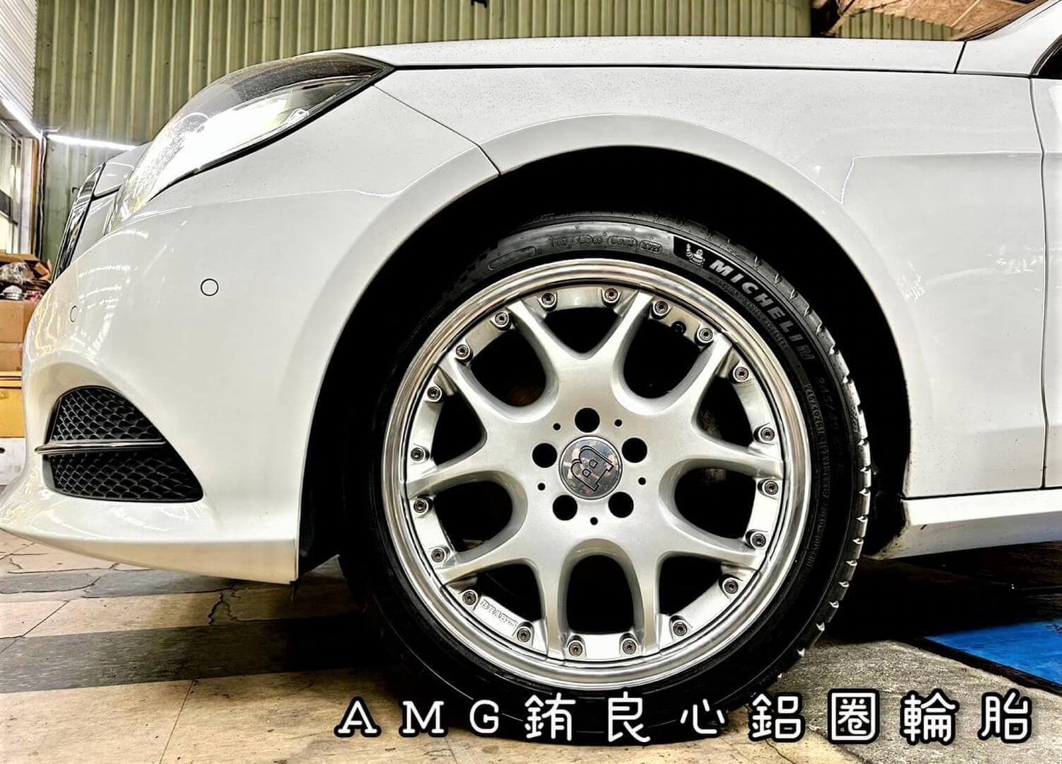 Benz W212車主升級更換原廠Brabus前後配18大框一套的第7張圖片