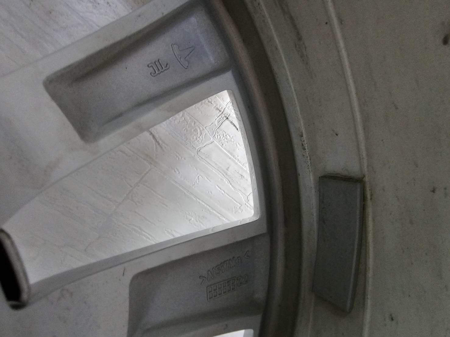 ✨特斯拉Model3原廠19吋福利框的第10張圖片