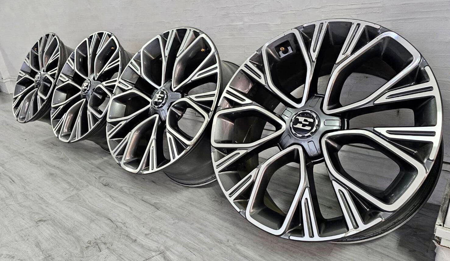 ✨Kia Stinger 原廠前後配19中古福利框的第8張圖片