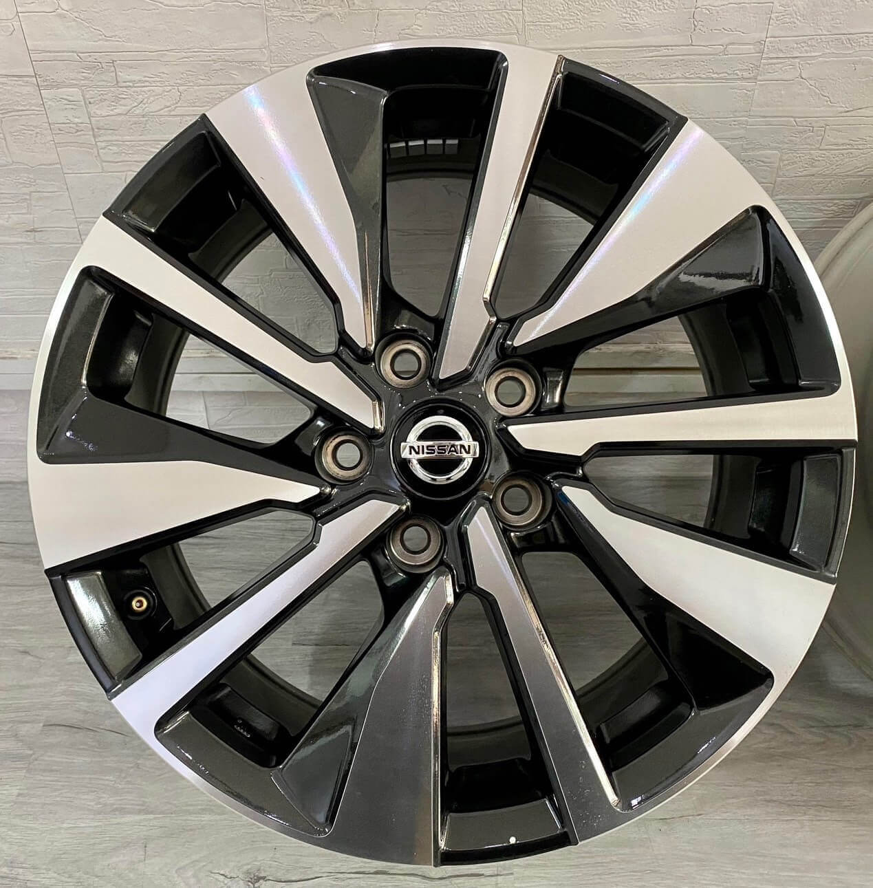 ✨New SENTRA原廠17福利框的第4張圖片