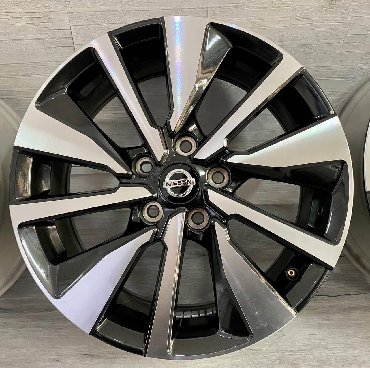 ✨New SENTRA原廠17福利框的第5張圖片