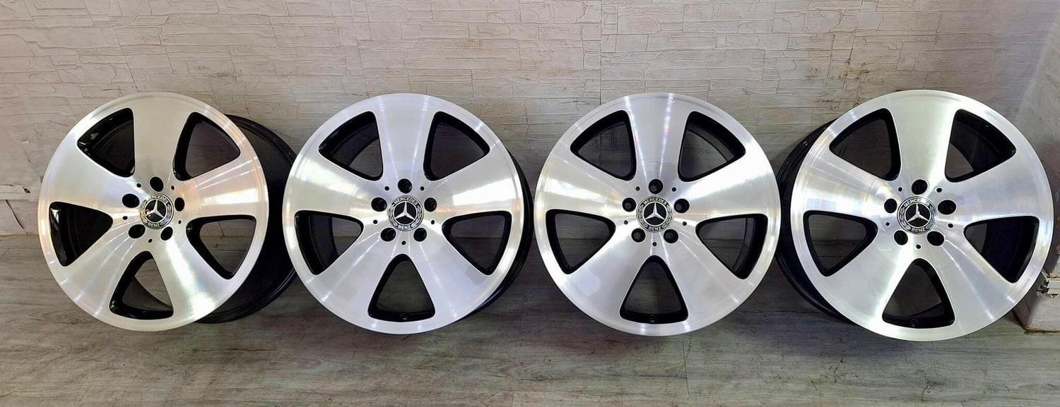 BENZ W221 S350原廠18框的第10張圖片