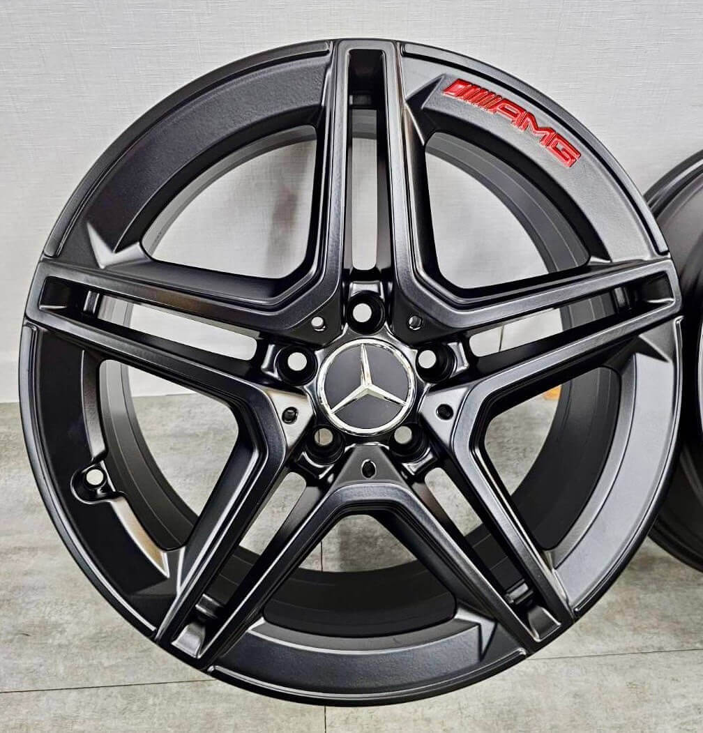  BENZ W177 CLA原廠18消光黑AMG輕合金福利框的第2張圖片