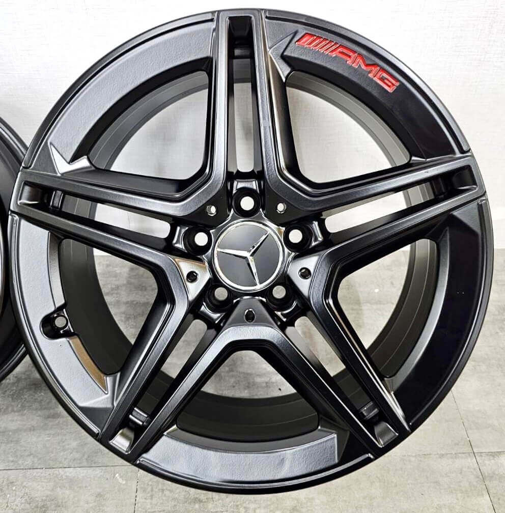  BENZ W177 CLA原廠18消光黑AMG輕合金福利框的第3張圖片