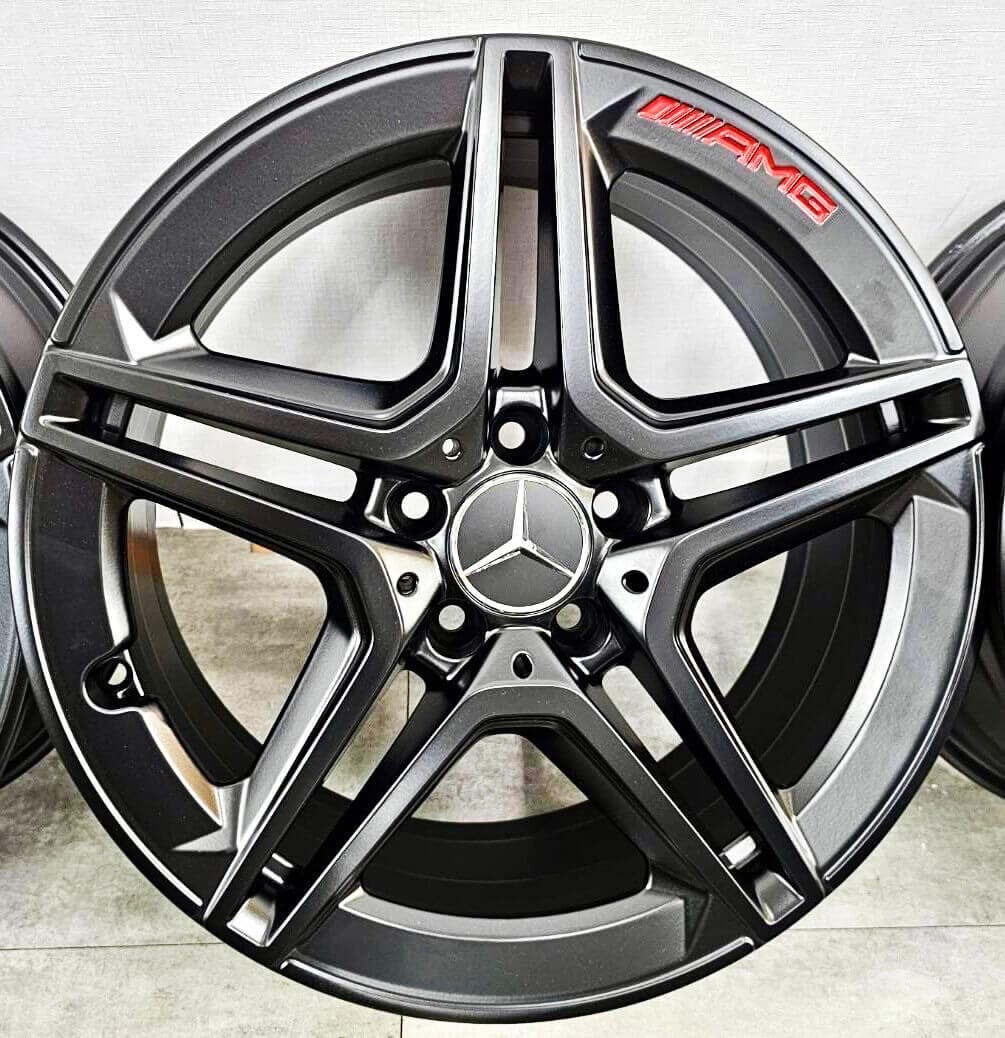  BENZ W177 CLA原廠18消光黑AMG輕合金福利框的第4張圖片