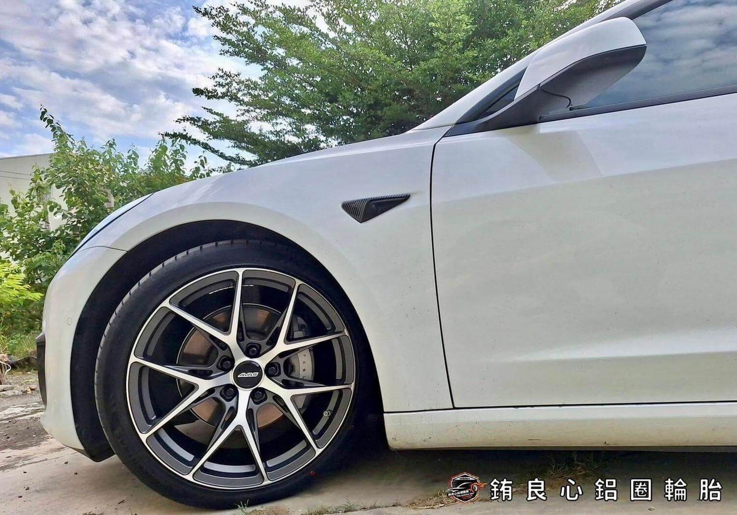 ✨AVAS AL830 x 19吋 x Model3的第6張圖片