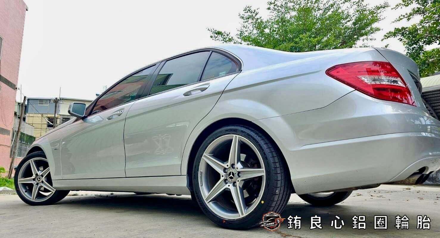 Benz W204車主升級更換W205 C300原廠18AMG大框一套的第4張圖片