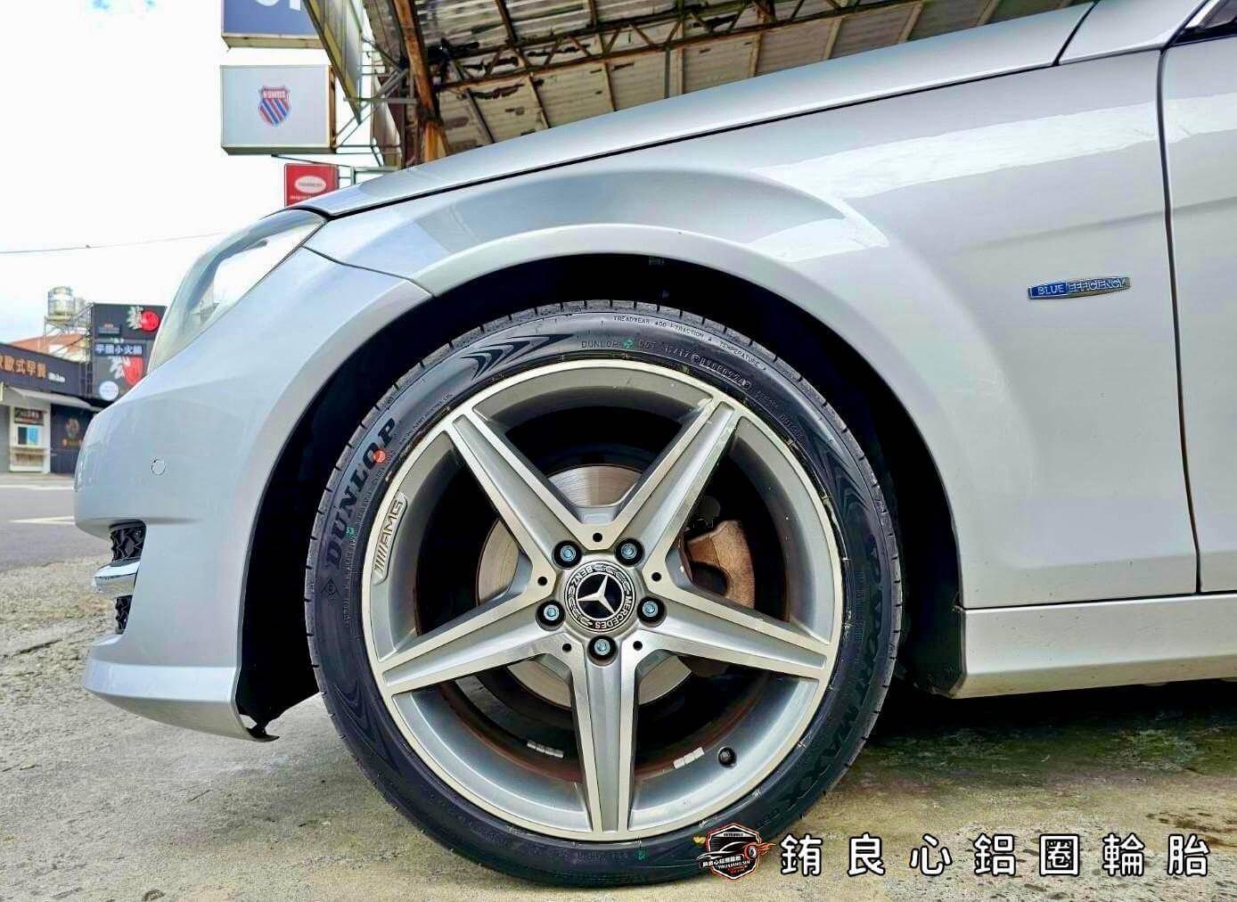 Benz W204車主升級更換W205 C300原廠18AMG大框一套的第10張圖片