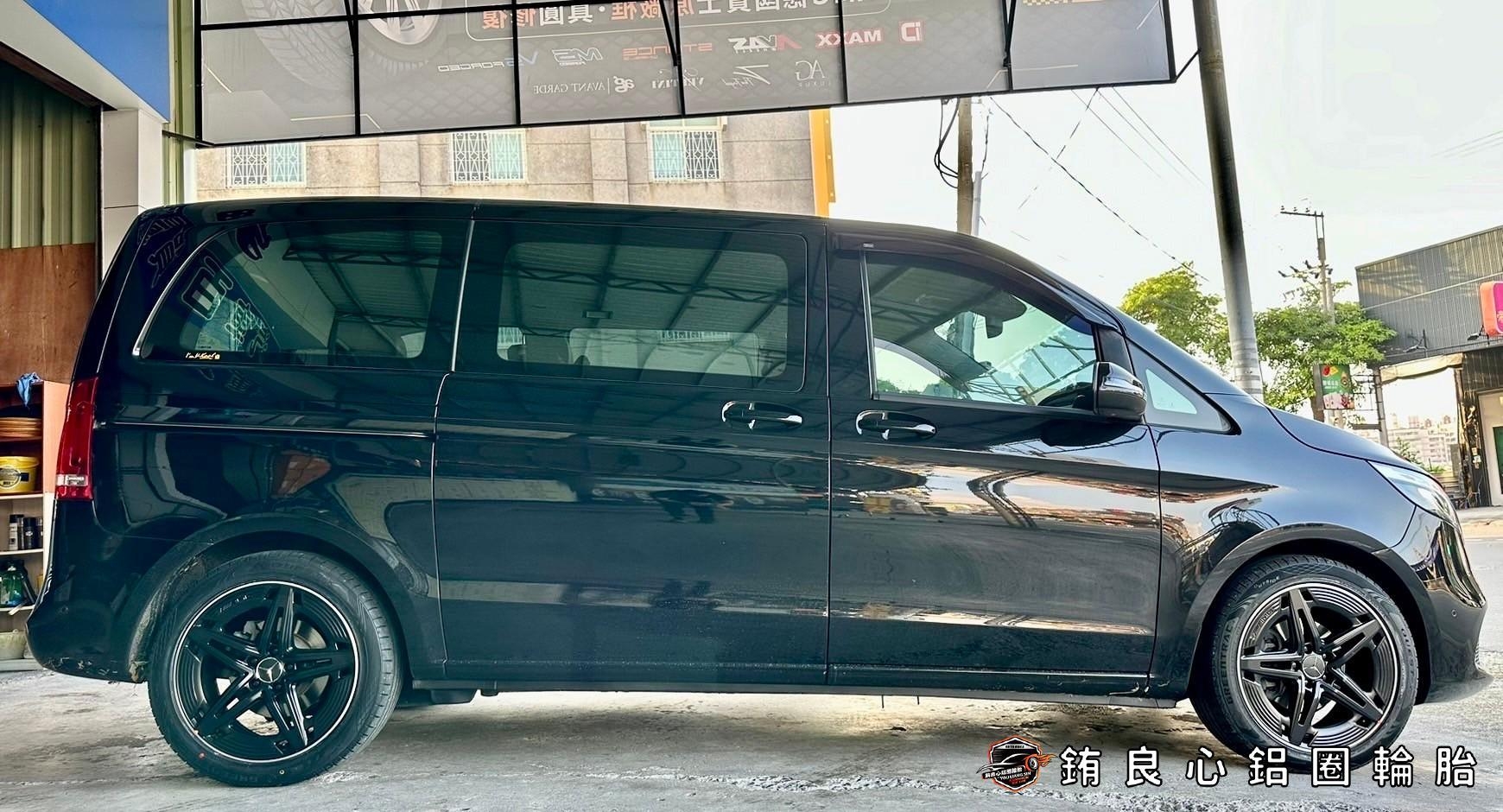 恭喜M-Benz V-Class V220d車主升級更換W118最新款GLB35原廠AMG消光黑大框一套的第5張圖片