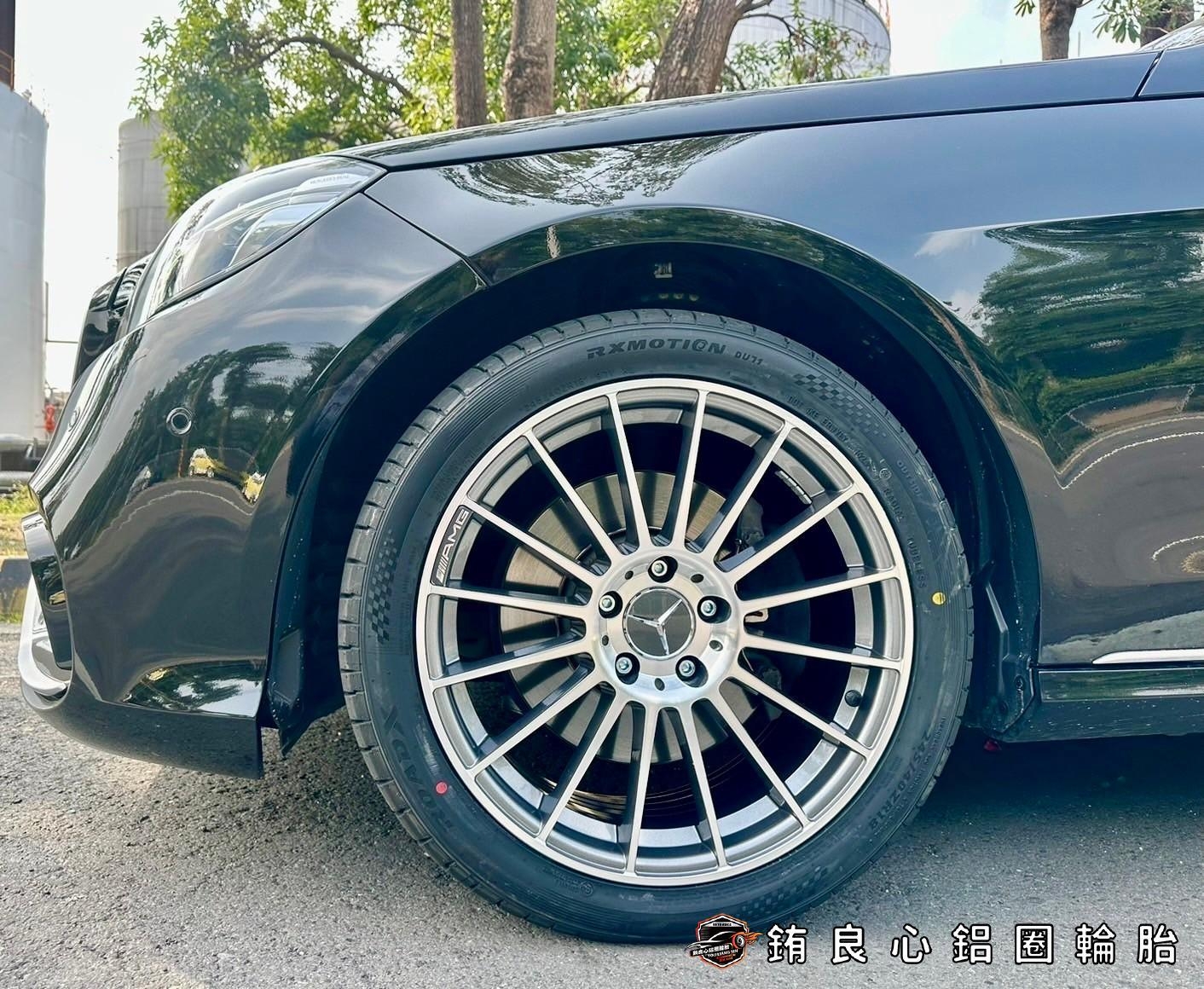 ✨Replica BZ08 x 18吋 x W212 E300的第2張圖片