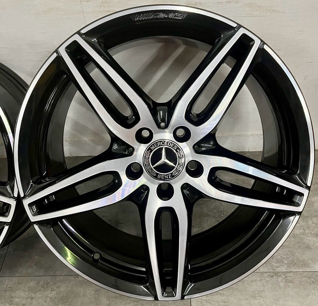 Benz W213 原廠AMG 19前後配鋁圈福利框的第2張圖片