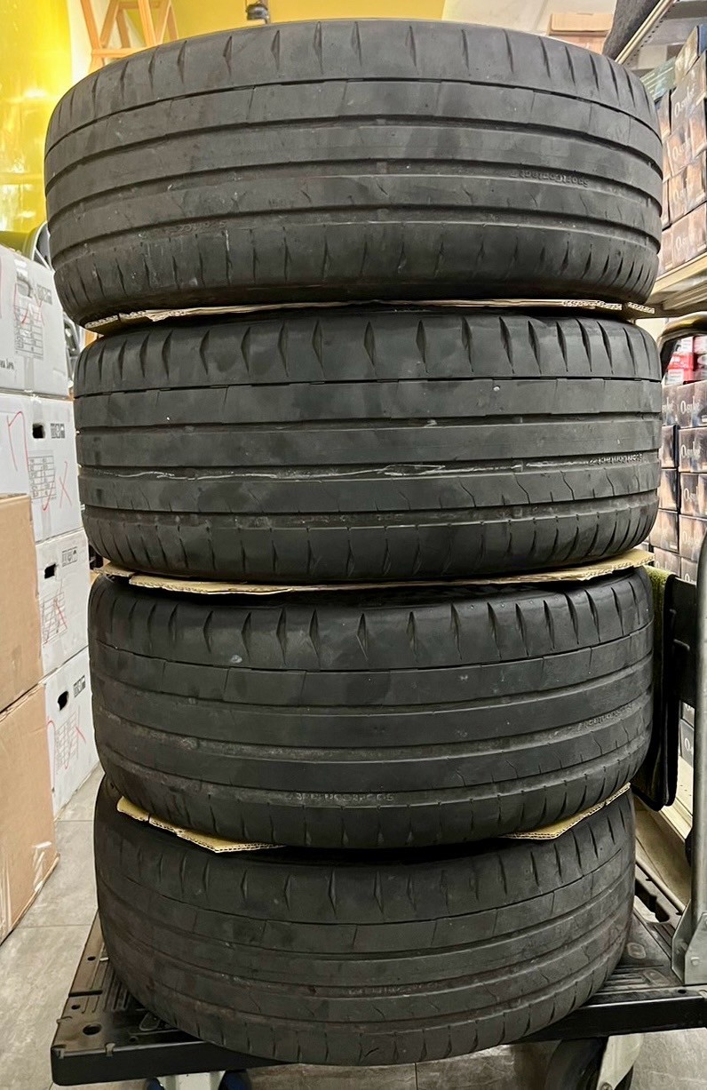  Benz W205 原廠AMG 19前後配福利框胎的第9張圖片