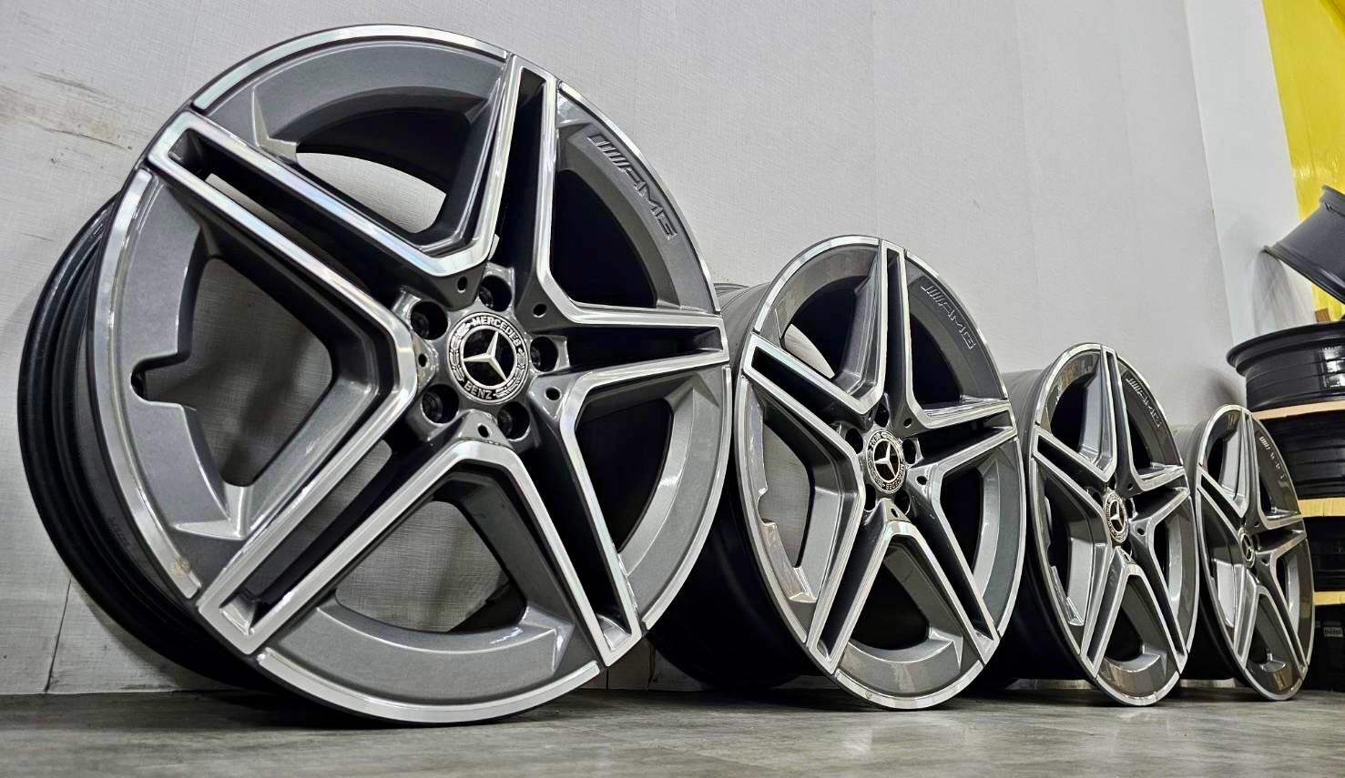 Benz W167 GLE AMG 原廠20前後配福利框的第5張圖片