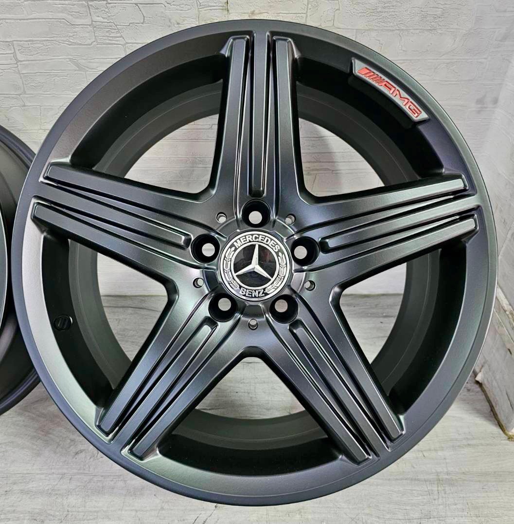 BENZ CLA原廠AMG 18福利框的第2張圖片