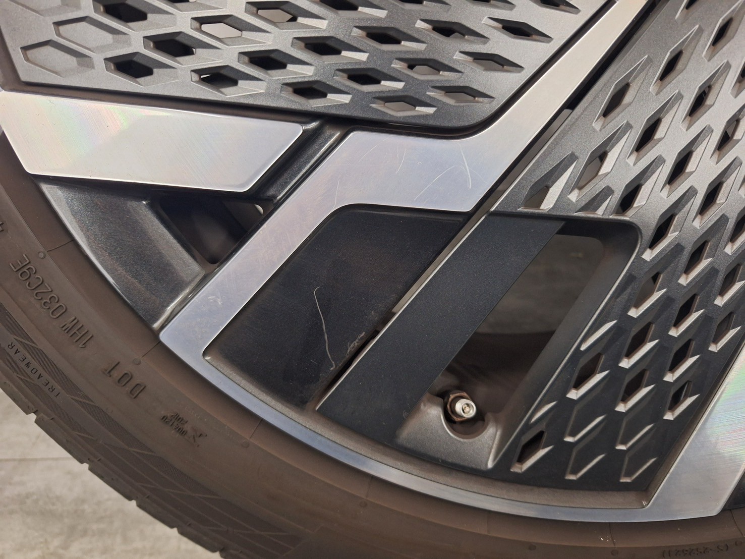  ✨Skoda kamiq 原廠20福利框胎的第9張圖片