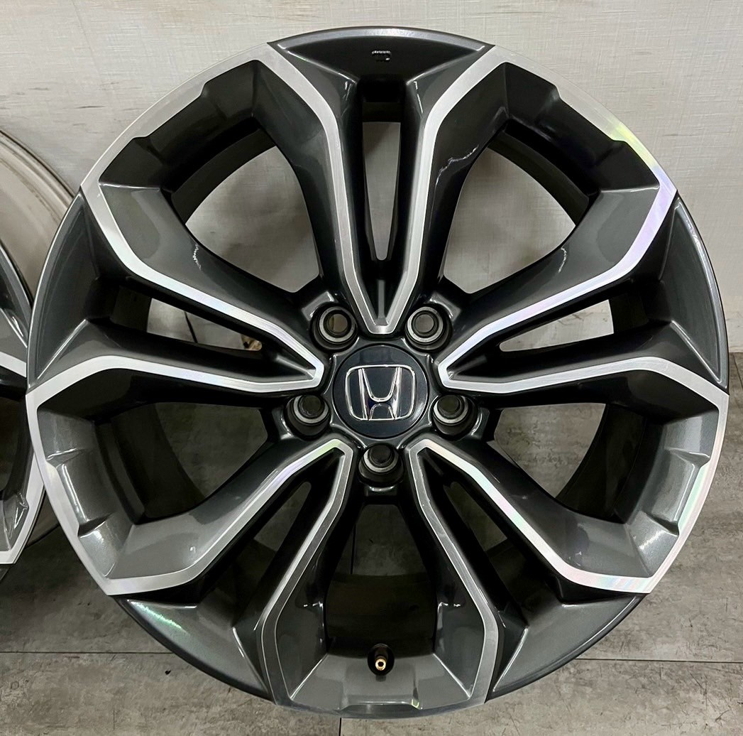 ✨CRV 5.5代原廠18福利框的第4張圖片