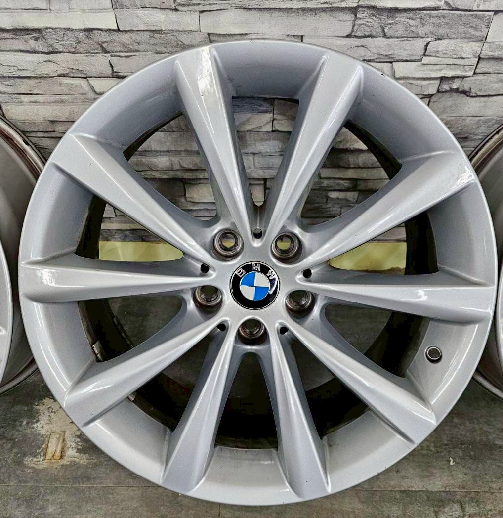 ✨BMW G11原廠18福利框的第2張圖片