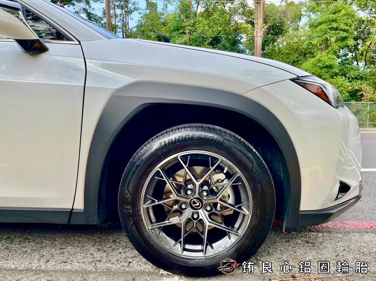 ✨AVAS AL794 x 17吋 x Lexus UX250h的第3張圖片