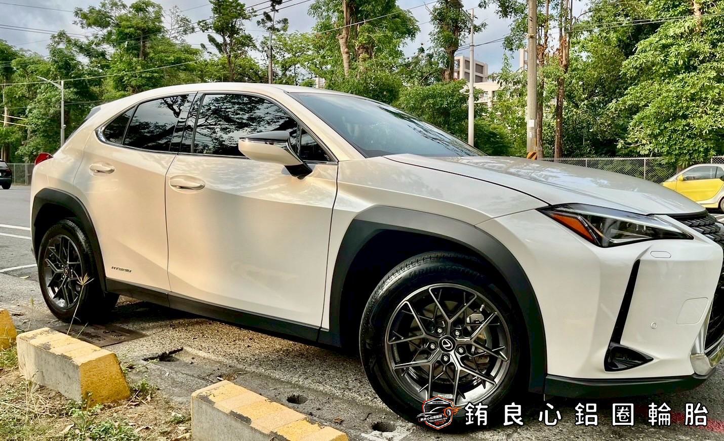 ✨AVAS AL794 x 17吋 x Lexus UX250h的第6張圖片