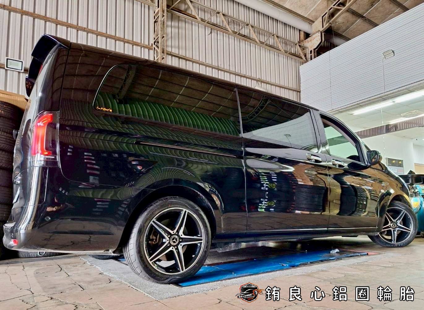 恭喜Mercedes-Benz Vito車主升級原廠夜色AMG 派大星大框胎一套的第7張圖片