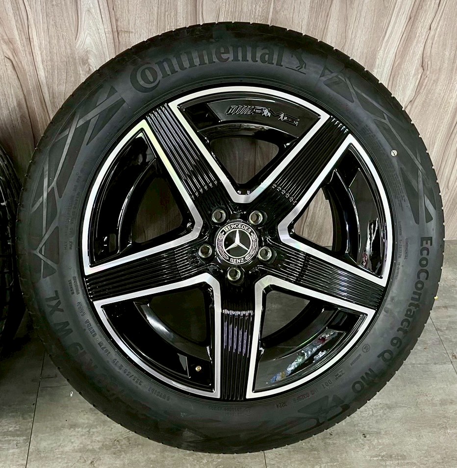 BENZ GLC C254 X254原廠正AMG 19吋前後配福利框胎的第4張圖片