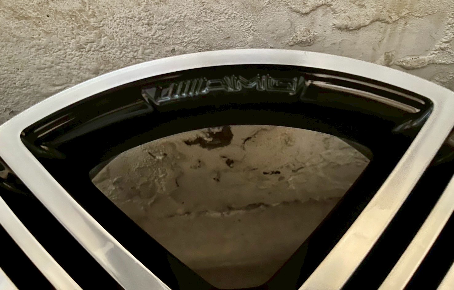 BENZ W231原廠AMG 19福利框的第8張圖片