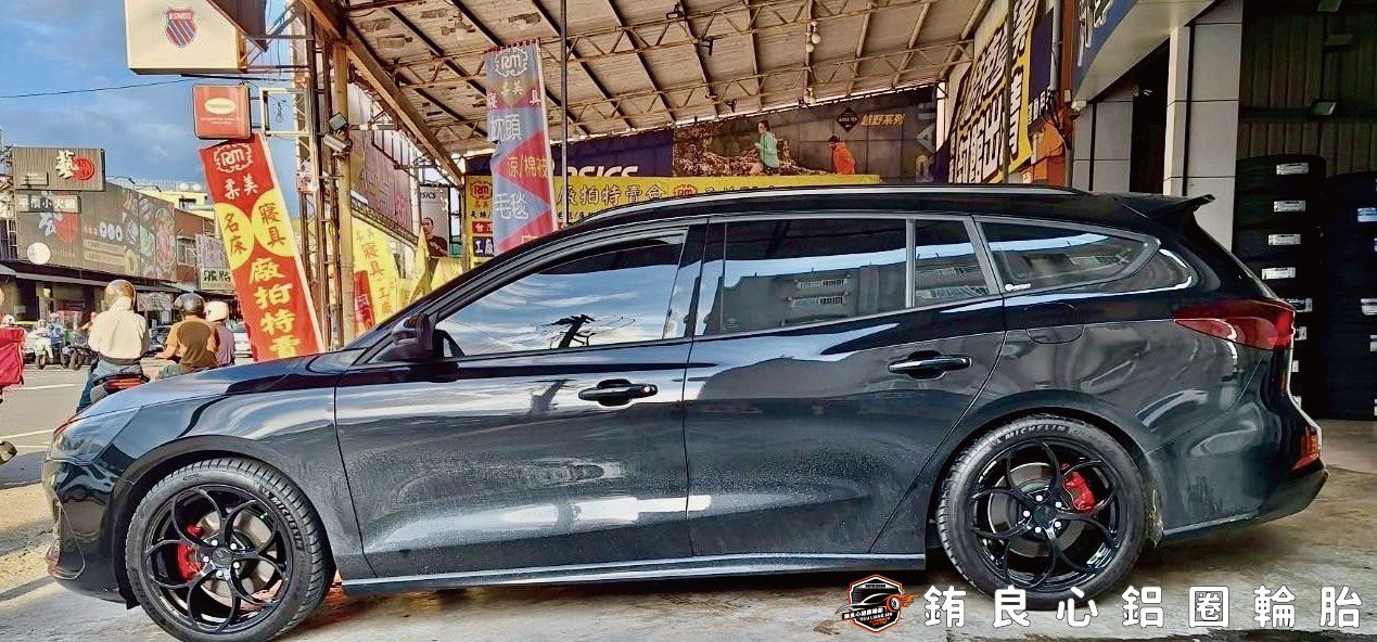 ✨MS Forged MF13全鍛造x 18吋 x Ford Focus Wagon的第5張圖片