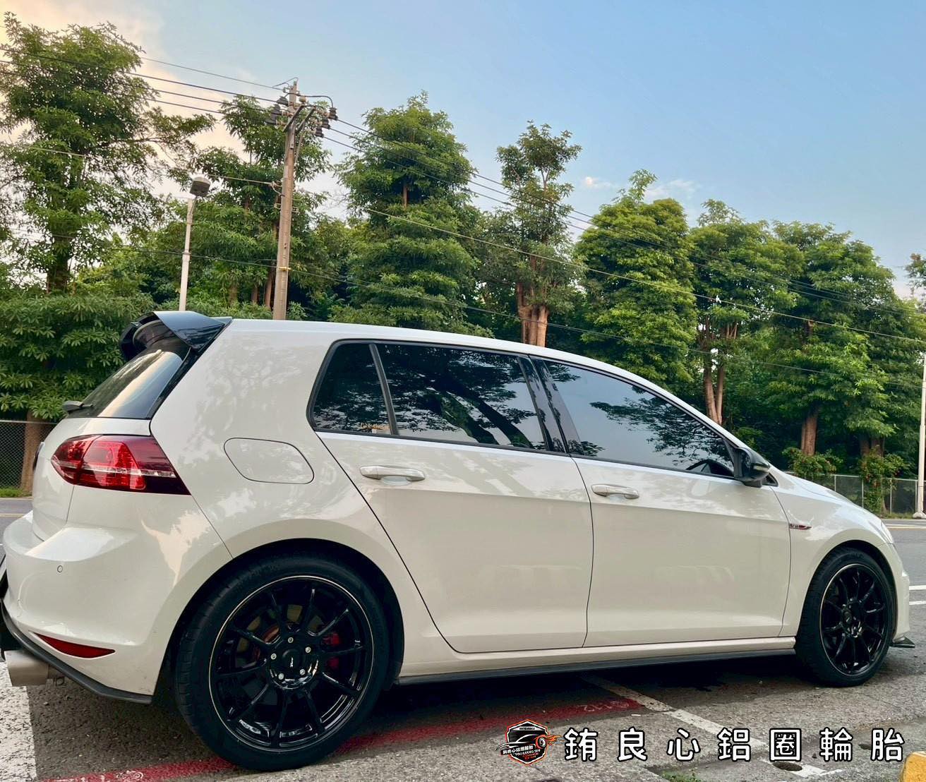 ✨Alliance AL681 x 18吋 x Golf GTI的第4張圖片