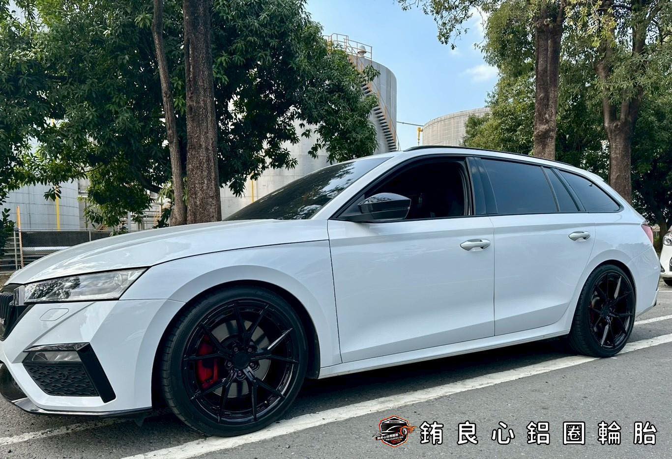 銪良心鋁圈輪胎的實裝照分享圖片